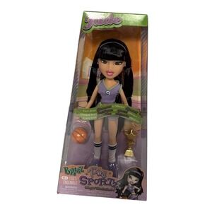 Bratz Play Sportz Jade Basketball Fashion Doll With Accessories *BRAND NEW*